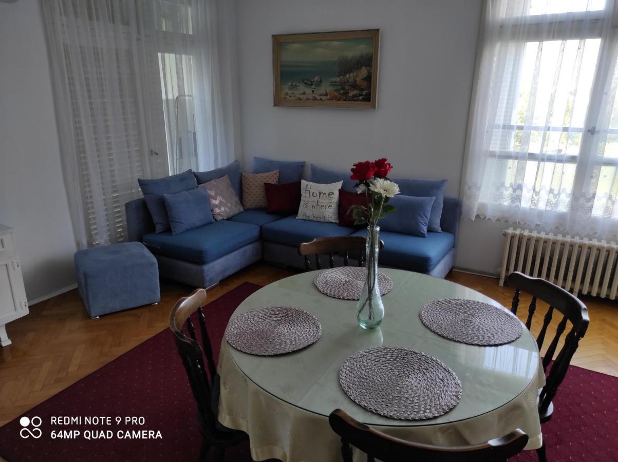 Apartment Iris Split Luaran gambar